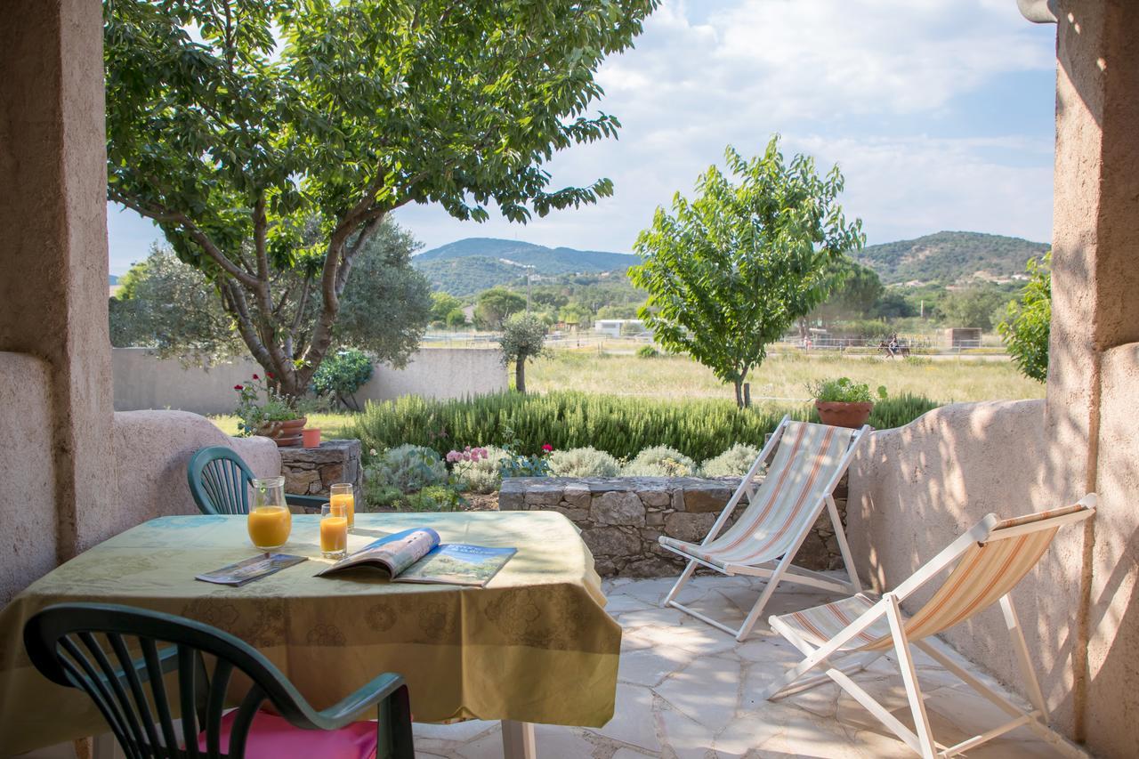 Appartement Mas le Chêne à Grimaud Extérieur photo